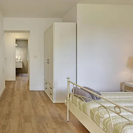 Apartment Mirta - Kst148 By Interhome Kastelir