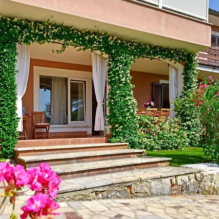 Apartament Mirta By Interhome *